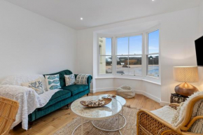 Azure - Spectacular Sea and Harbour Views